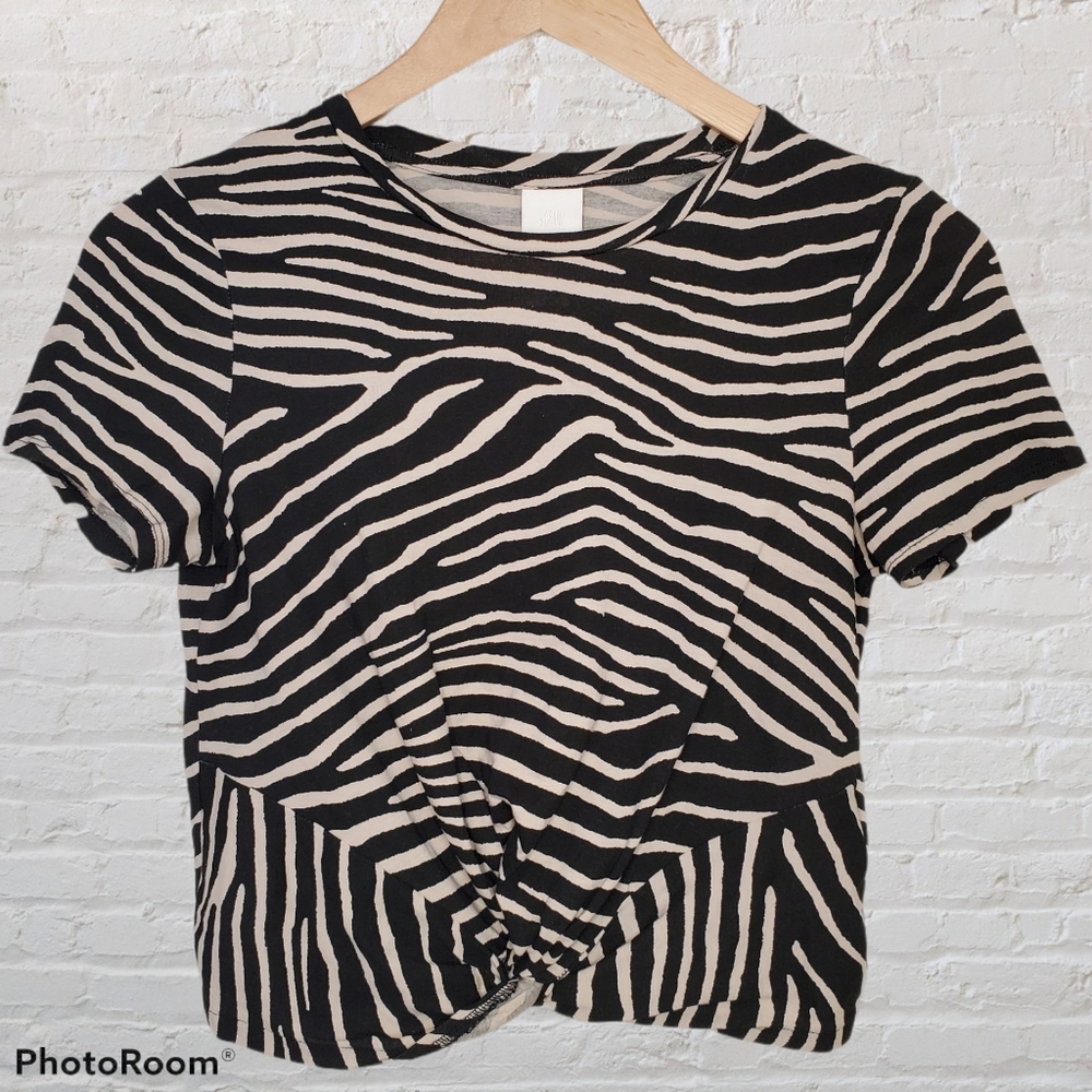 H&M Zebra Front Twist T-Shirt